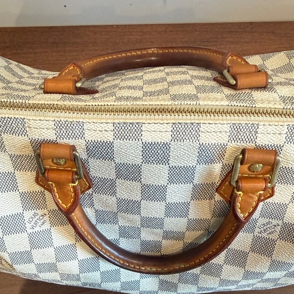 Louis Vuitton Damier Azur Speedy - Picture 6 of 9